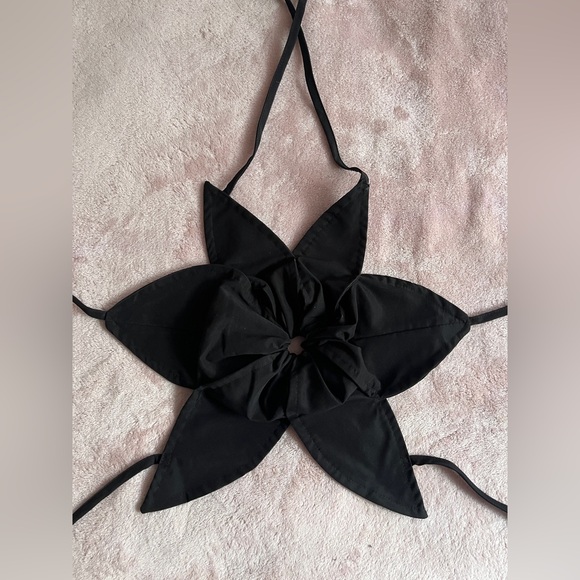 Floral Black Crop Top - Picture 1 of 1